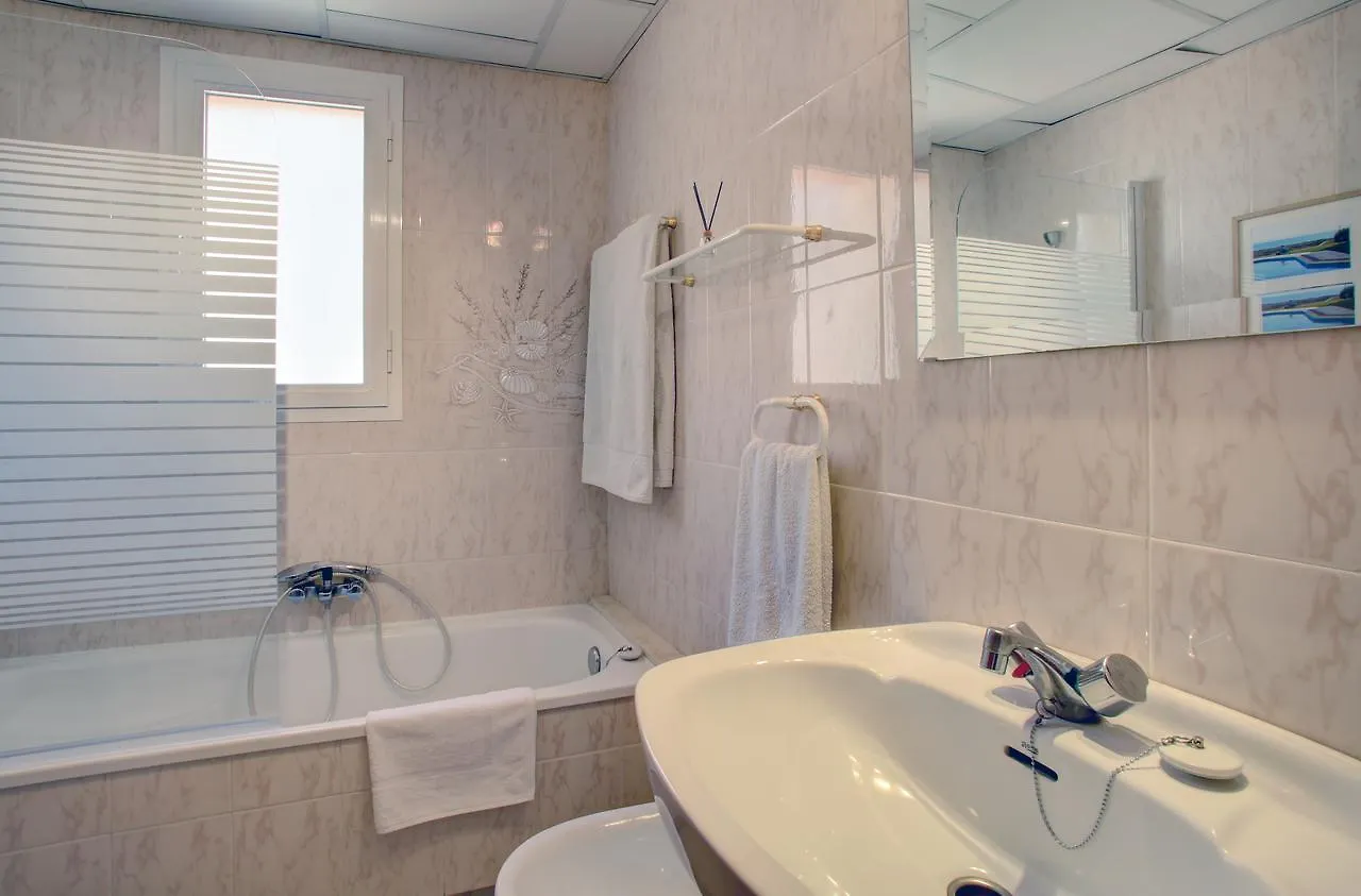 Apartamento Marina Bay Playa del Cristo Estepona 0*,